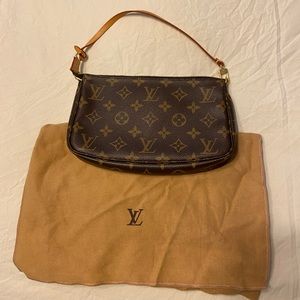 Louis Vuitton Pochette Bag
